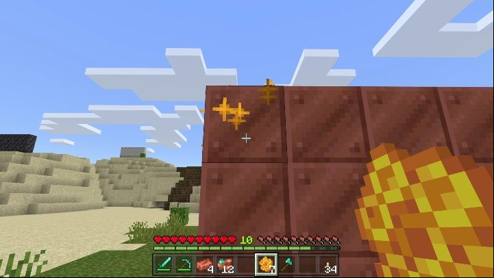 The copper blocks can be waxed to stop the oxidation process - Minecraft Caves & Cliffs: Blocks - list - Raw materials and blocks - Minecraft Guide