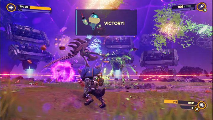 Continue fighting until the boss is defeated to win the round in the arena - Ratchet & Clank Rift Apart: Sue, Scarstu Debris Field - how to defeat? - Bosses - Ratchet & Clank Rift Apart Guide